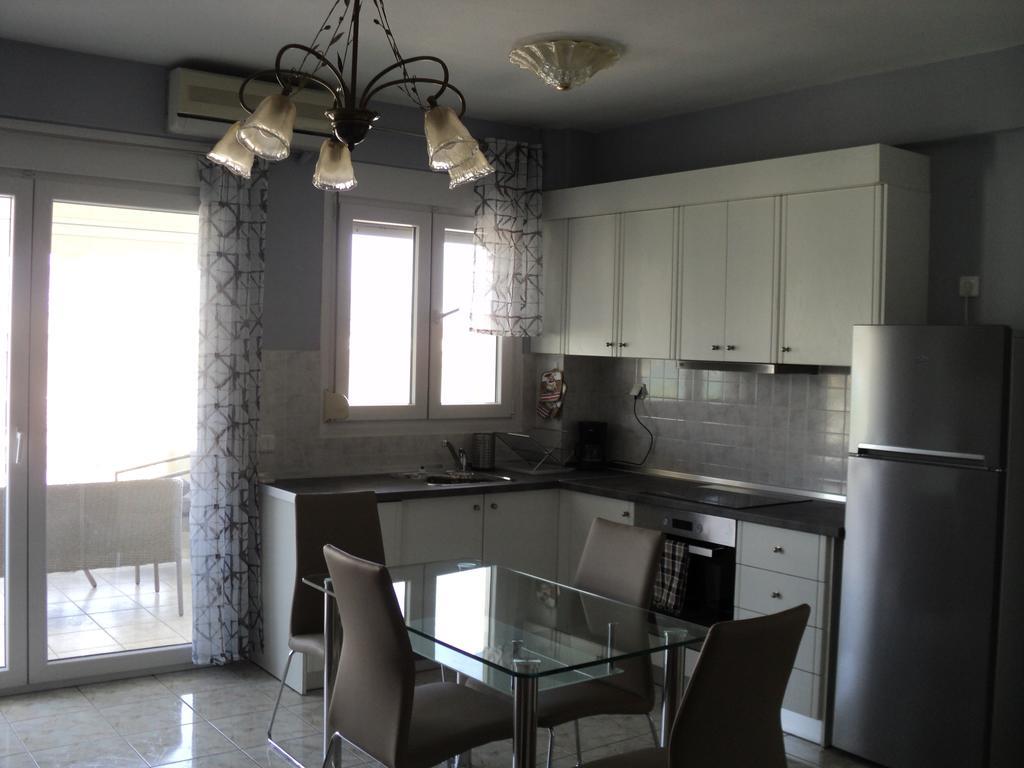 Serenada Apartment Nea Iraklitsa Exterior photo