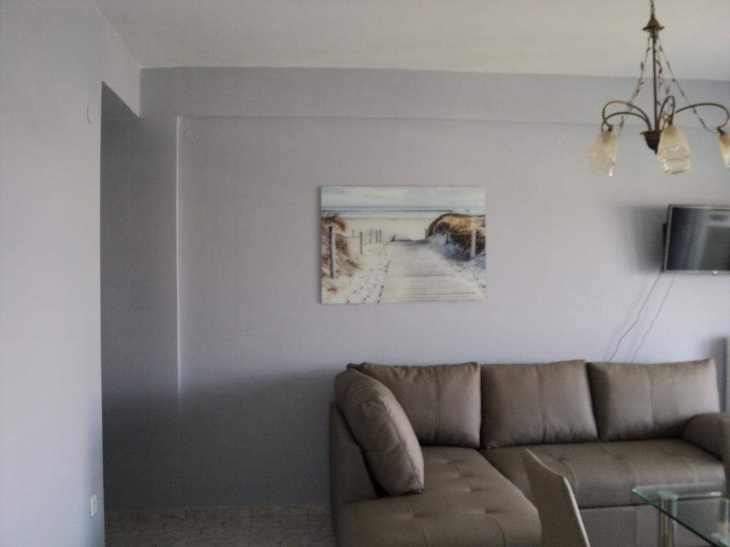 Serenada Apartment Nea Iraklitsa Exterior photo